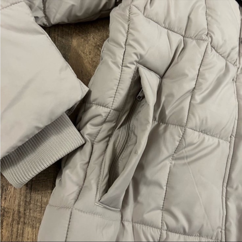 Abercrombie & Fitch Beige Puffer Jacket - Picture 4 of 7